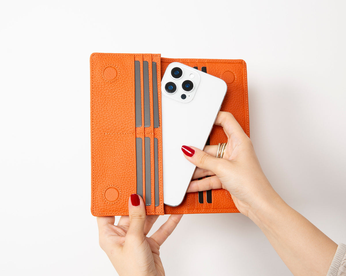 aura-handmade-leather-wallet-with-12-card-slots
