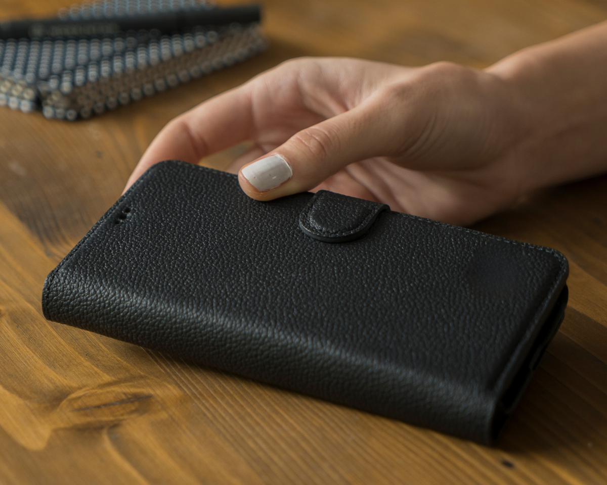 iPhone 17 Series Is Coming: What to Expect & Cases from Bouletta Cuir