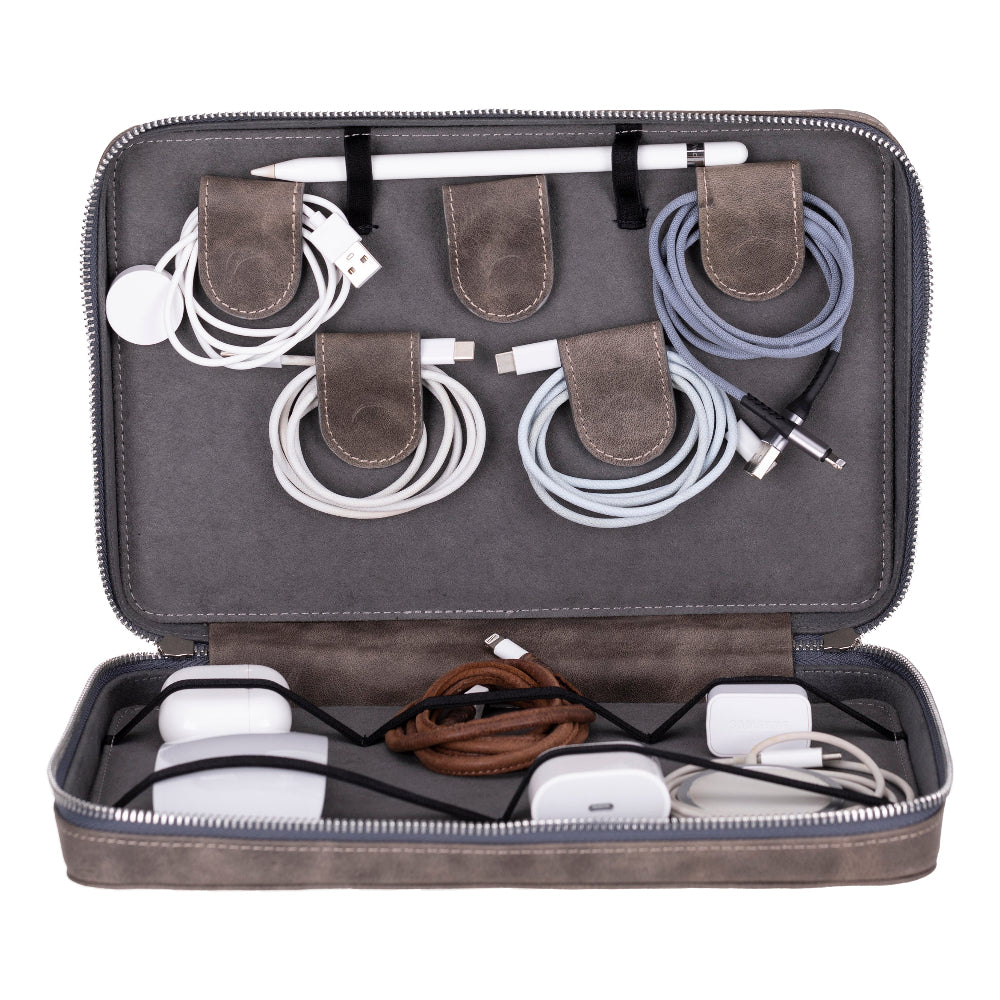 Chate Leather Travel Cable Organizer