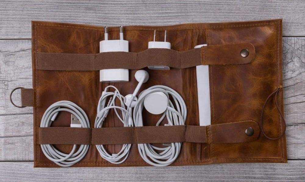 Frasi Leather Travel Cable Organizer